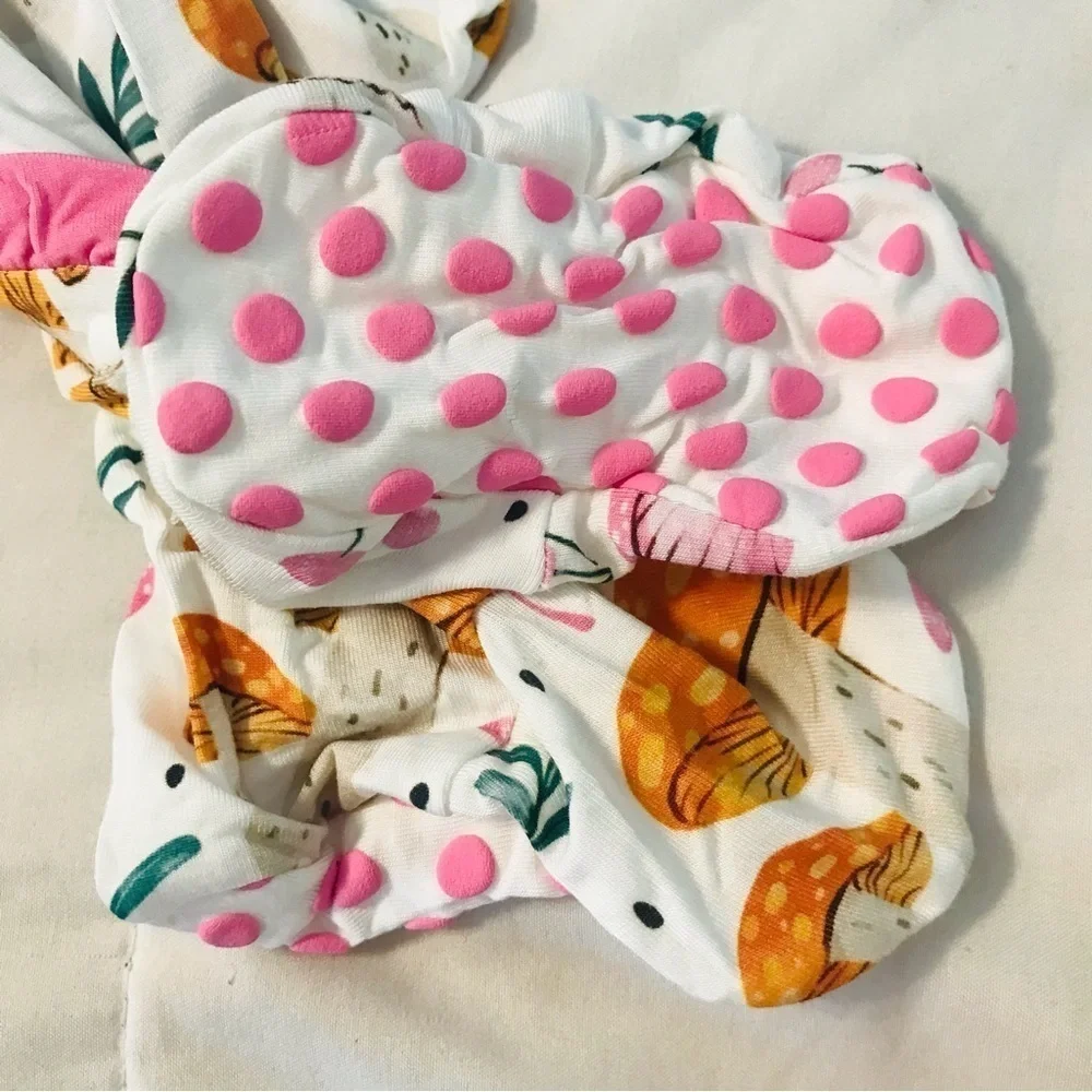 DreamCozy Pink Ruffle Retro Mushroom print Ling Sleeve One Piece Footies 6-12 MO